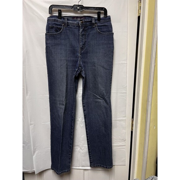 BDE Gloria Vanderbilt Jeans Women’s Size 10 Blue Distressed High-Rise Straight - Picture 2 of 7